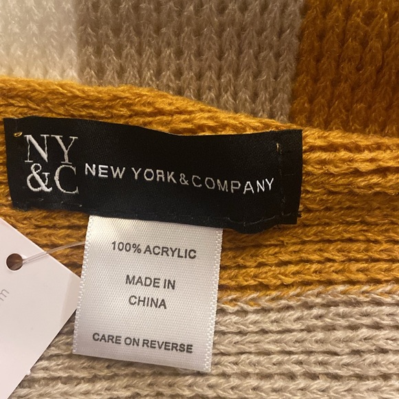 Scarf Striped with Tassels in Mustard, Brown, and Cream NWT - Picture 4 of 4